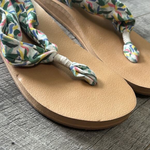 Sanuk #1124156 Sling Soft Top Floral Spring Sandal Women Size  8 green - Picture 6 of 10